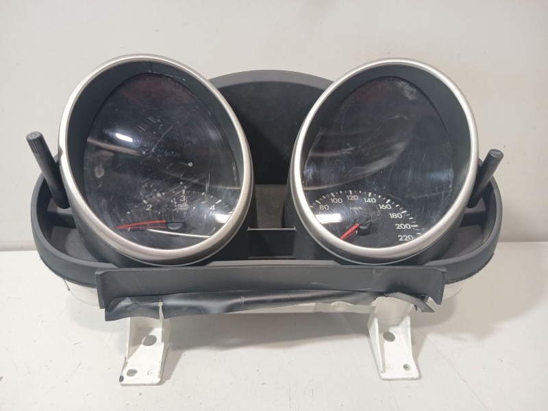 Recambio de cuadro instrumentos para mazda 3 berlina (bk) 1.6 crdt active+ referencia OEM IAM LYBBR3  