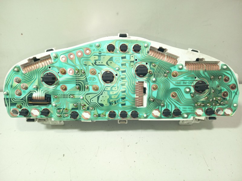 Recambio de cuadro instrumentos para hyundai santa fe (sm) 2.4 gls referencia OEM IAM 9400326120 20028570 