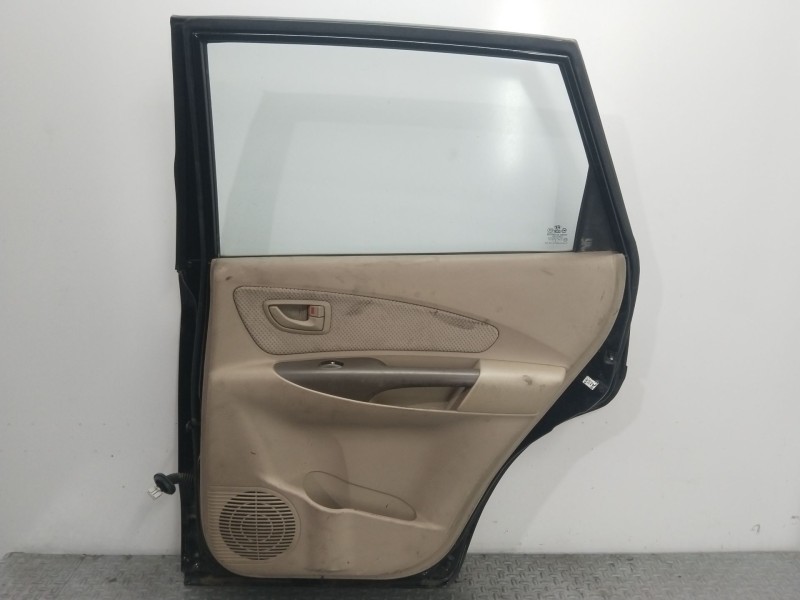 Recambio de puerta trasera derecha para hyundai tucson (jm) 2.0 crdi referencia OEM IAM 770042E050  