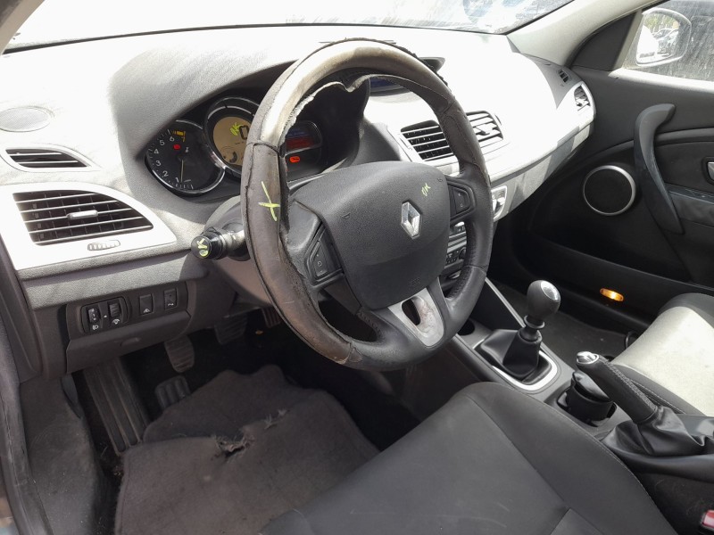 renault megane iii hatchback (bz0/1_, b3_) del año 2009