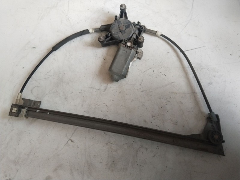 Recambio de elevalunas delantero izquierdo para citroën xantia berlina referencia OEM IAM   