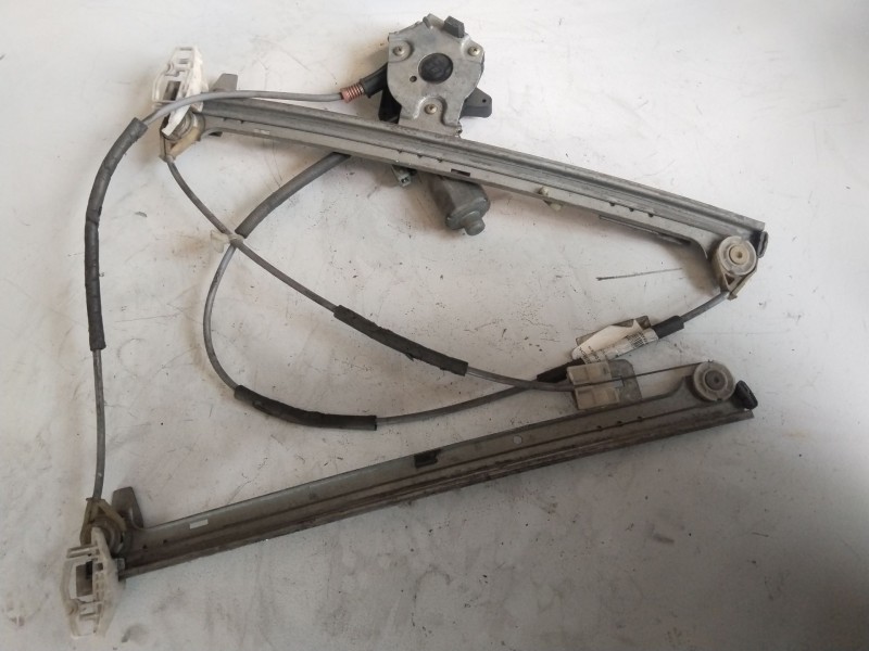 Recambio de elevalunas delantero derecho para citroën xsara coupe 1.6 vtr referencia OEM IAM   