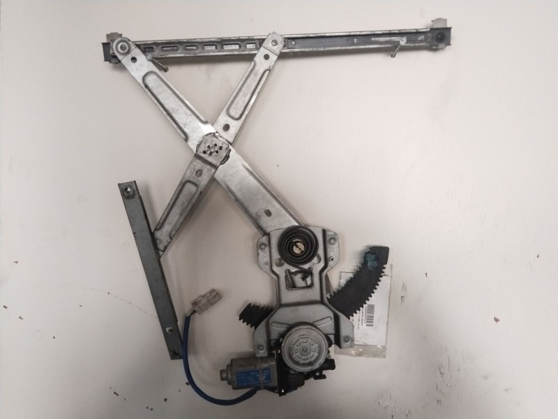 Recambio de elevalunas delantero derecho para hyundai matrix (fc) 1.5 crdi 16v gls referencia OEM IAM 8240417010  