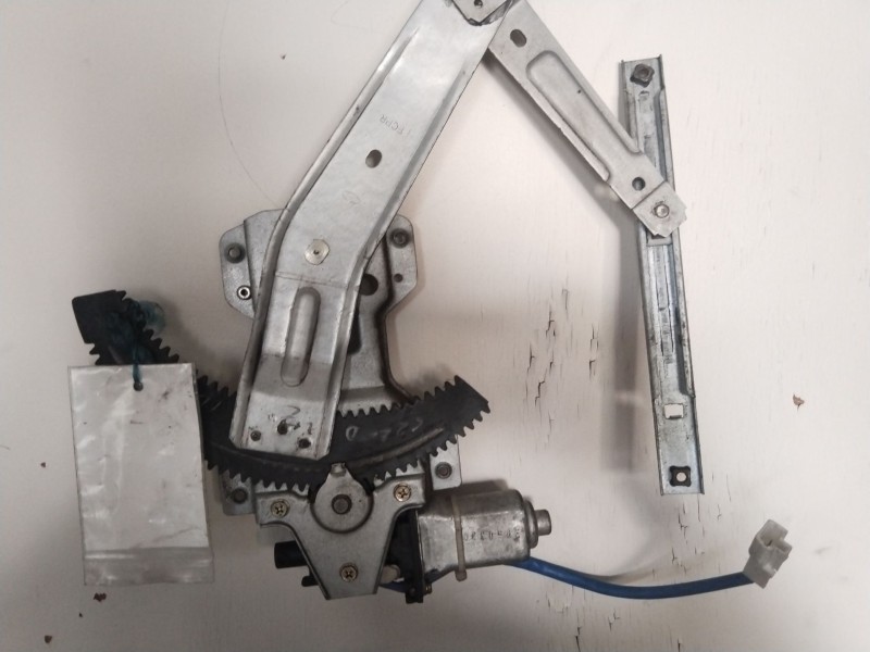 Recambio de elevalunas delantero derecho para hyundai matrix (fc) 1.5 crdi 16v gls referencia OEM IAM 8240417010  