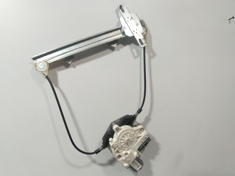 Recambio de elevalunas trasero izquierdo para peugeot 407 st confort referencia OEM IAM 9646595680  