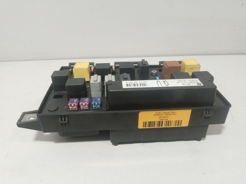Recambio de caja reles / fusibles para opel astra h (a04) 1.7 cdti (l48) referencia OEM IAM 13206748  