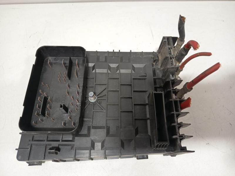 Recambio de caja reles / fusibles para volkswagen golf v (1k1) 1.6 fsi referencia OEM IAM 1K0937125A  