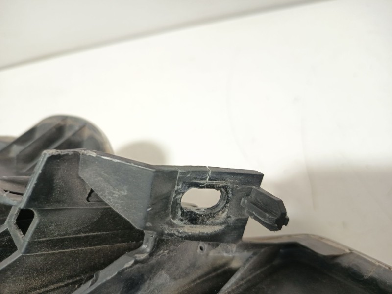 Recambio de faro derecho para citroën c4 i (lc_) 1.6 hdi referencia OEM IAM 89902333  