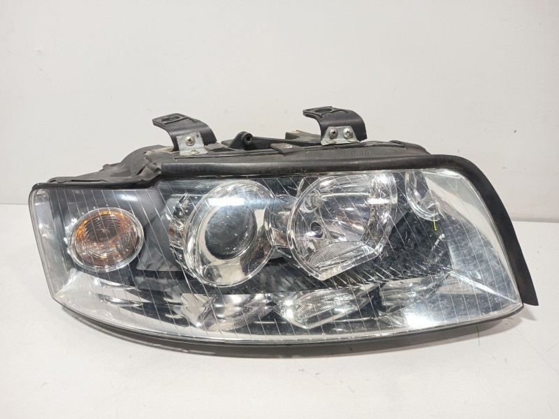 Recambio de faro derecho para audi a4 b6 (8e2) 1.9 tdi quattro referencia OEM IAM 8E0941004F 8E0941030C 