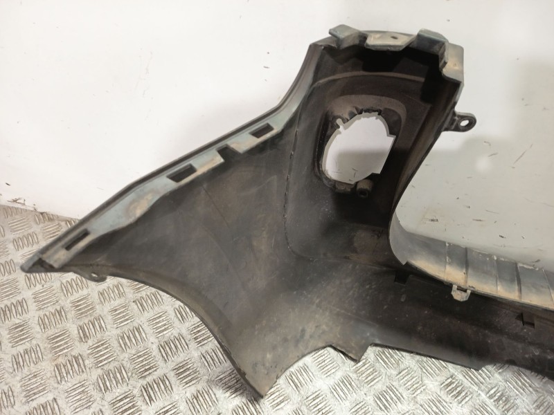 Recambio de paragolpes trasero para renault kangoo authentique referencia OEM IAM 7701478196  