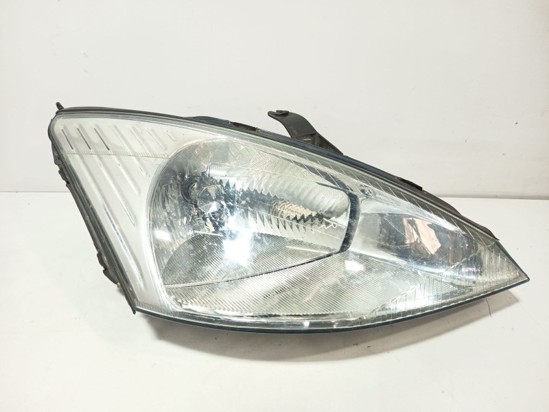 Recambio de faro derecho para ford focus i sedán (dfw) 1.6 16v referencia OEM IAM 1M5113005FA  