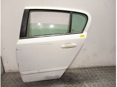 Recambio de puerta trasera izquierda para opel astra h (a04) 1.7 cdti (l48) referencia OEM IAM 94710105  