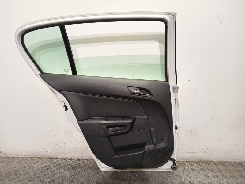 Recambio de puerta trasera izquierda para opel astra h (a04) 1.7 cdti (l48) referencia OEM IAM 94710105  