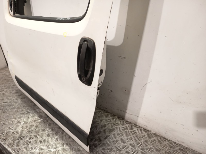 Recambio de puerta delantera izquierda para citroën nemo x referencia OEM IAM   BLANCO