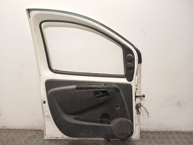 Recambio de puerta delantera izquierda para citroën nemo x referencia OEM IAM   BLANCO