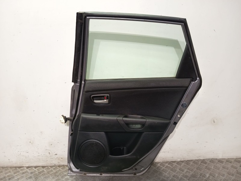Recambio de puerta trasera derecha para mazda 3 (bk) 1.6 di turbo referencia OEM IAM BPYK7202XB  