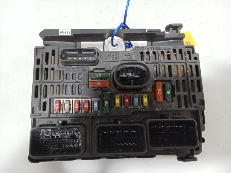 Recambio de caja reles / fusibles para citroën c4 i (lc_) 1.6 hdi referencia OEM IAM 9661682980  