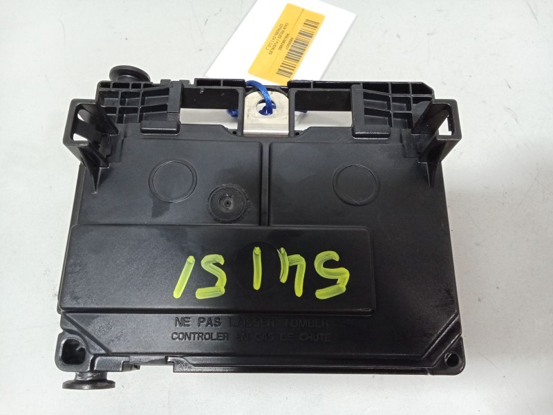 Recambio de caja reles / fusibles para citroën c4 i (lc_) 1.6 hdi referencia OEM IAM 9661682980  