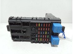 Recambio de caja reles / fusibles para hyundai trajet (fo) 2.0 referencia OEM IAM 954003A200  