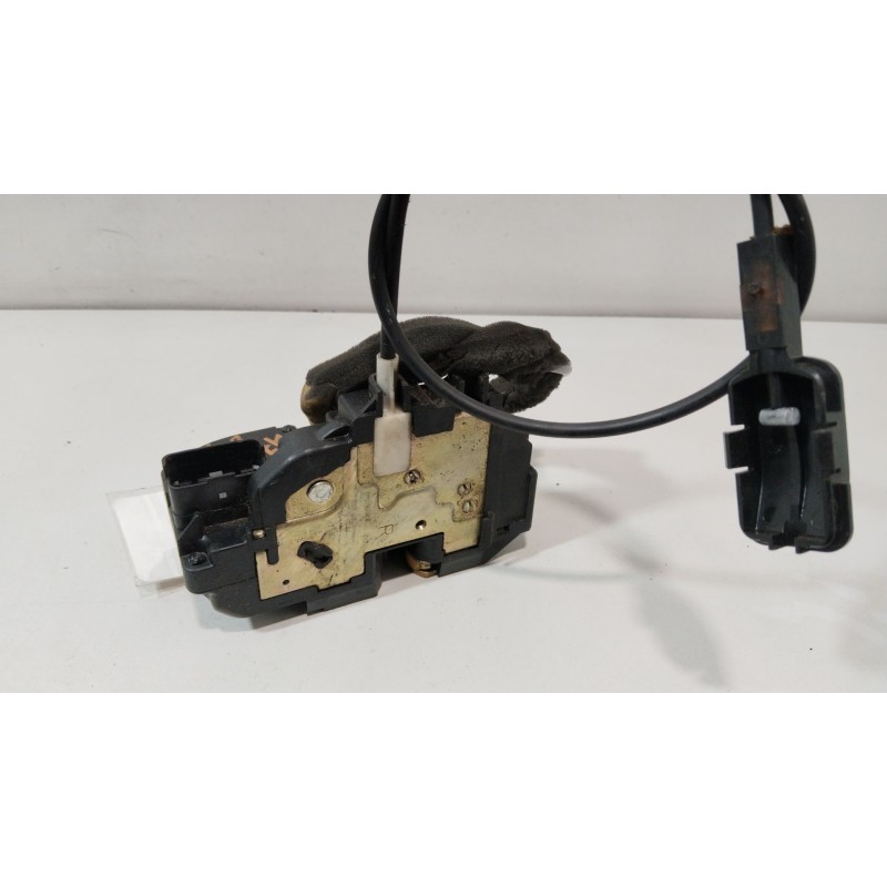 CERRADURA PUERTA DELANTERA DERECHA 80500AX61A  - imagen 2
