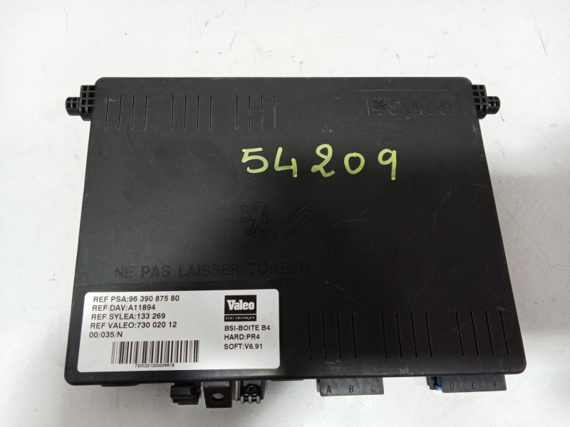 Recambio de caja reles / fusibles para citroën xsara (n1) 1.9 td referencia OEM IAM 9639087580  