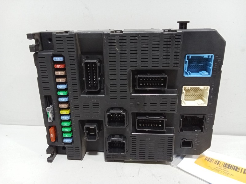Recambio de caja reles / fusibles para citroën c4 i (lc_) 1.6 hdi referencia OEM IAM 9659285580  