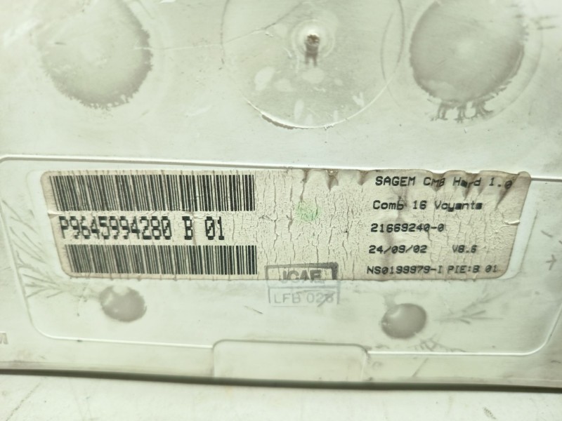 Recambio de cuadro instrumentos para citroën c3 1.4 sx referencia OEM IAM P9645994280  