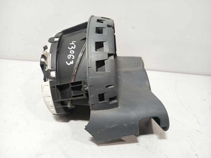 Recambio de cuadro instrumentos para smart micro compapct micro compact car referencia OEM IAM 110008872011  