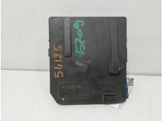 Recambio de caja reles / fusibles para renault megane ii sedán (lm0/1_) 1.9 dci referencia OEM IAM 8200481866   2