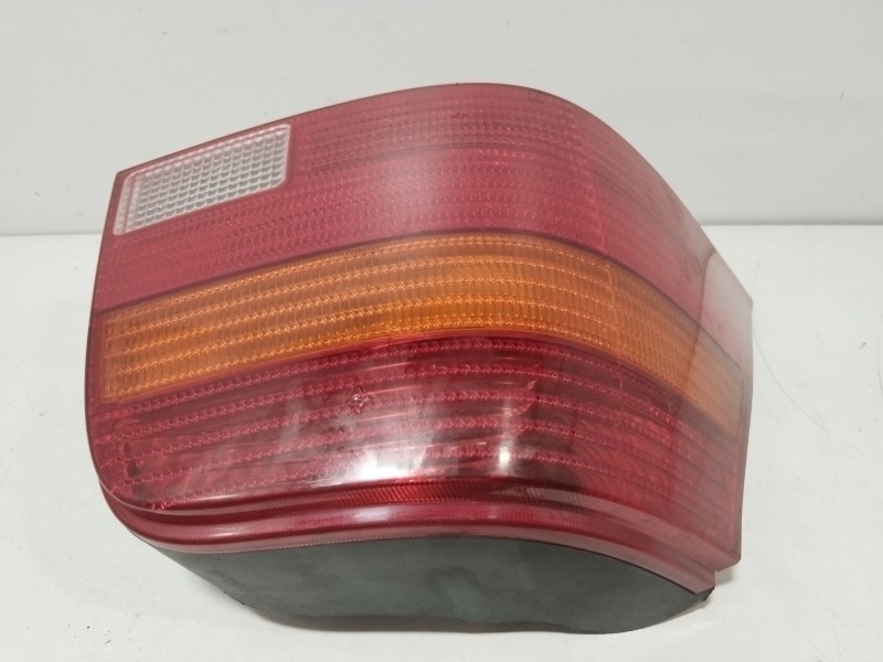 Recambio de piloto trasero izquierdo para volkswagen golf iv (1j1) 1.6 16v referencia OEM IAM 89397262  