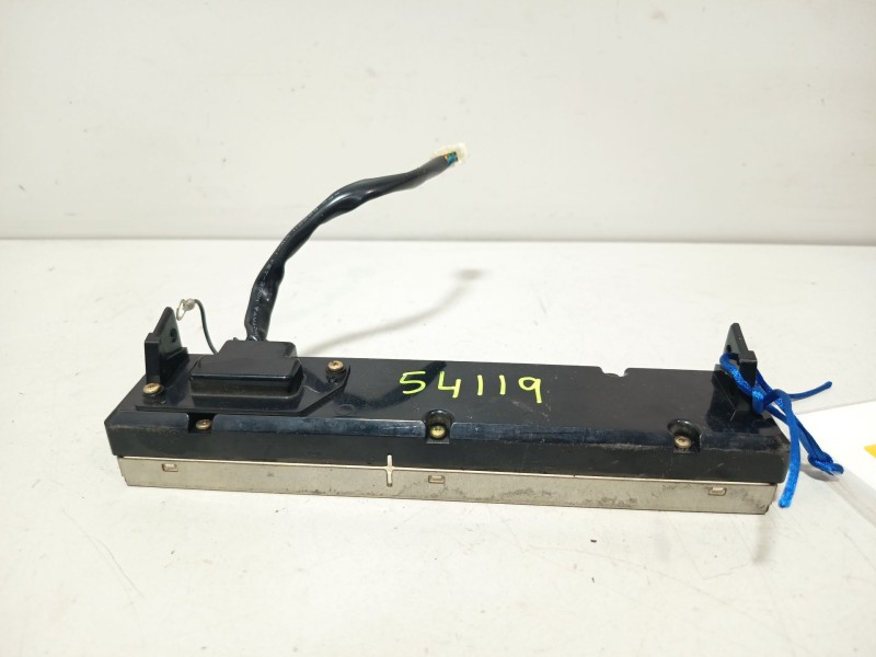 Recambio de pantalla multifuncion para mazda 3 (bk) 1.6 di turbo referencia OEM IAM BP4R611J0A  