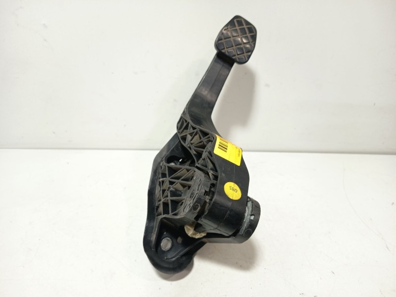 Recambio de pedal embrague para volkswagen polo v (6r1, 6c1) 1.4 (6r1) referencia OEM IAM 6C1721059G  
