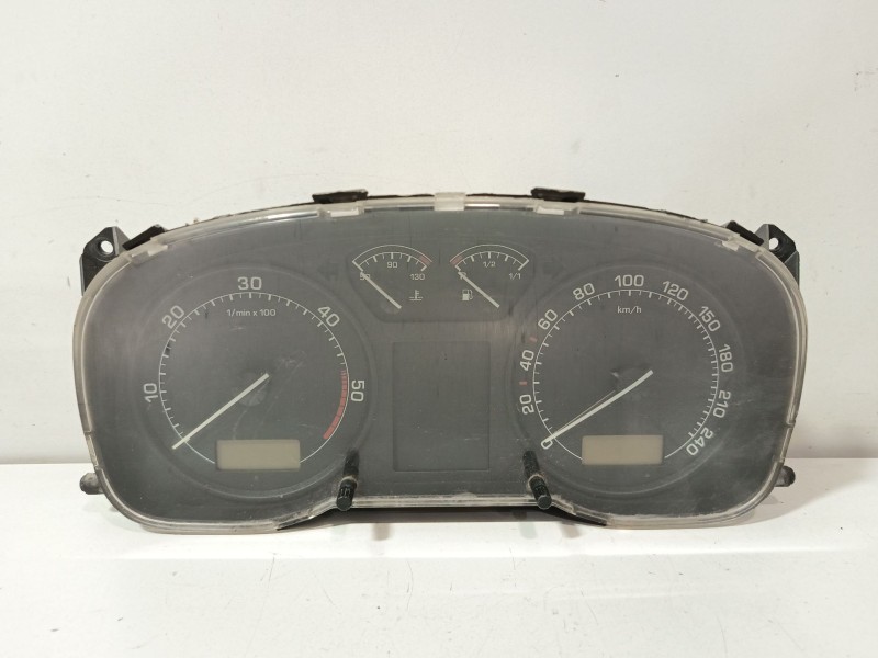 Recambio de cuadro instrumentos para skoda octavia berlina (1u2) tour referencia OEM IAM 1U0920811J  