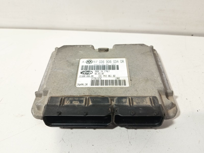Recambio de centralita motor uce para volkswagen golf iv (1j1) 1.6 16v referencia OEM IAM 57036906034DR  