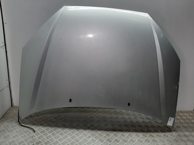 Recambio de capot para ford focus berlina (cak) ambiente referencia OEM IAM 1430131 PLATA 