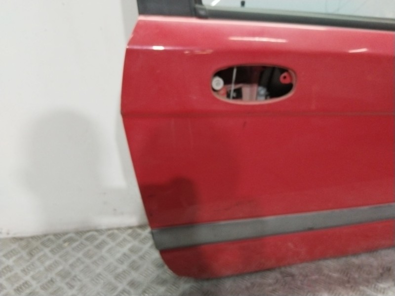 Recambio de puerta delantera derecha para chevrolet aveo / kalos hatchback (t200) 1.4 16v referencia OEM IAM 96601637  