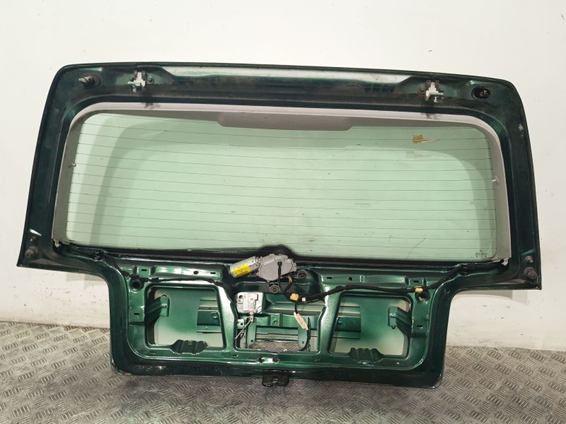 Recambio de porton trasero para volkswagen golf iv variant (1j5) 1.6 referencia OEM IAM 1J6827025G  