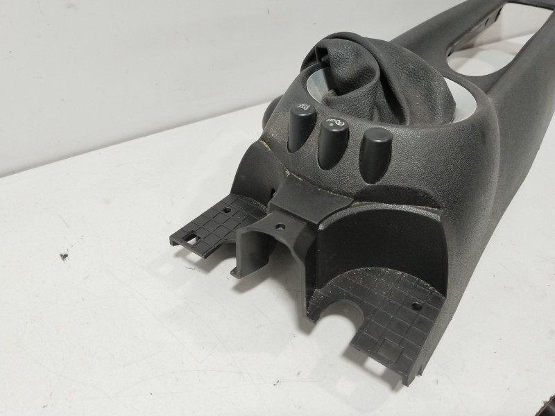 Recambio de consola central para mini mini (r56) cooper d referencia OEM IAM 51162752927  