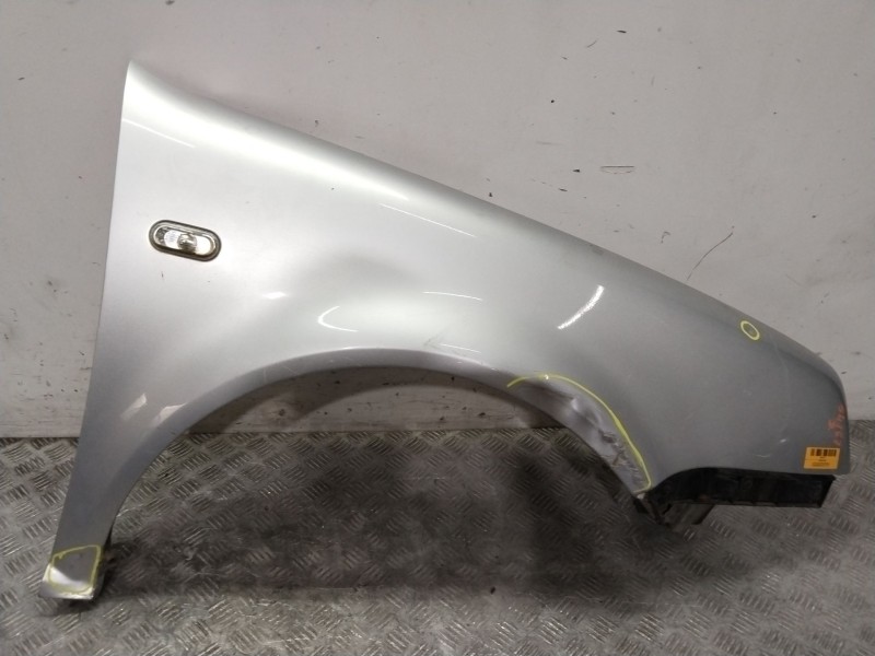 Recambio de aleta delantera derecha para volkswagen golf iv (1j1) 1.6 16v referencia OEM IAM 1JE821022A  