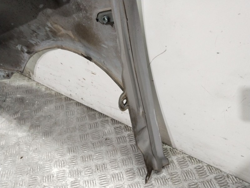 Recambio de aleta delantera derecha para volkswagen golf iv (1j1) 1.6 16v referencia OEM IAM 1JE821022A  