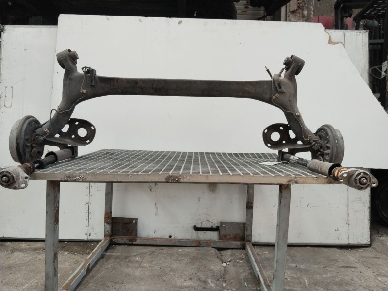 Recambio de puente trasero para seat ibiza (6j5) reference referencia OEM IAM 6R0500051  