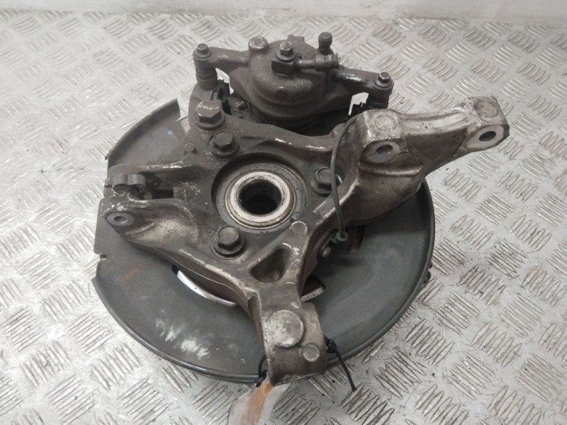 Recambio de mangueta delantera derecha para chevrolet orlando (j309) 2.0 d referencia OEM IAM 13248527  