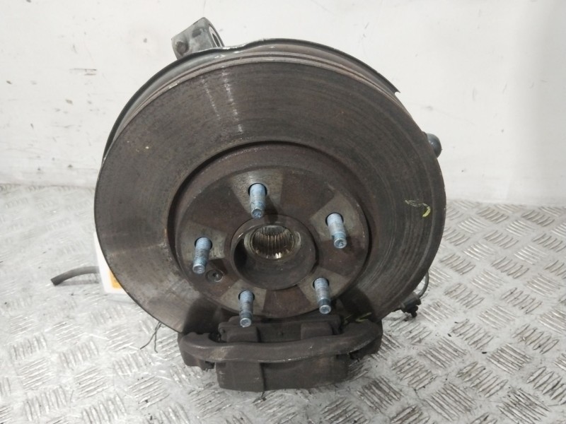 Recambio de mangueta delantera izquierda para chevrolet orlando (j309) 2.0 d referencia OEM IAM 13248526  
