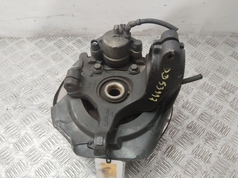 Recambio de mangueta delantera derecha para mazda 3 sedán (bk) 1.6 (bk12) referencia OEM IAM BP4K33021D  