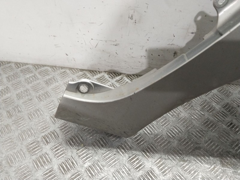 Recambio de aleta delantera derecha para peugeot 307 sw (3h) 1.6 hdi 90 referencia OEM IAM 7841T2  