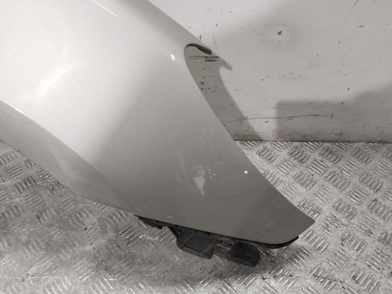 Recambio de aleta delantera derecha para peugeot 307 sw (3h) 1.6 hdi 90 referencia OEM IAM 7841T2  