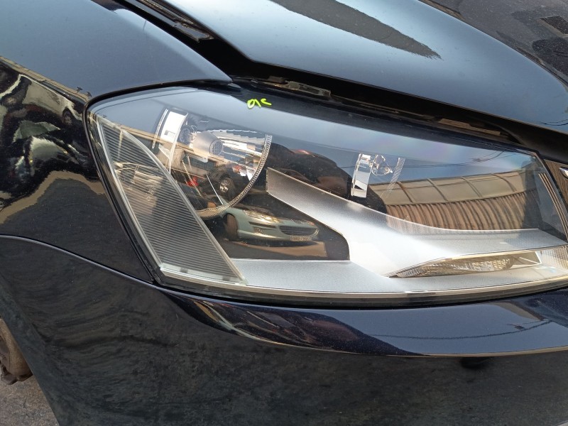 Recambio de faro derecho para volkswagen passat b7 (362) 1.6 tdi referencia OEM IAM 3AB941006  