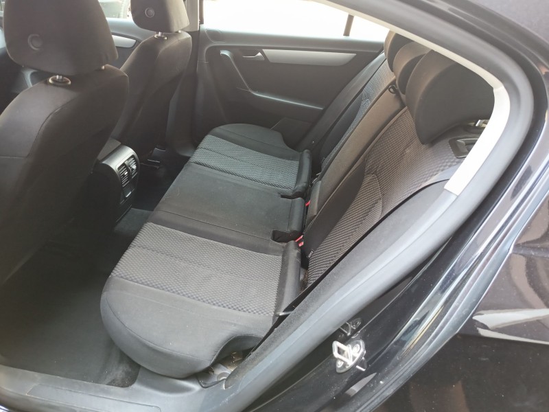 volkswagen passat b7 (362) del año 2011
