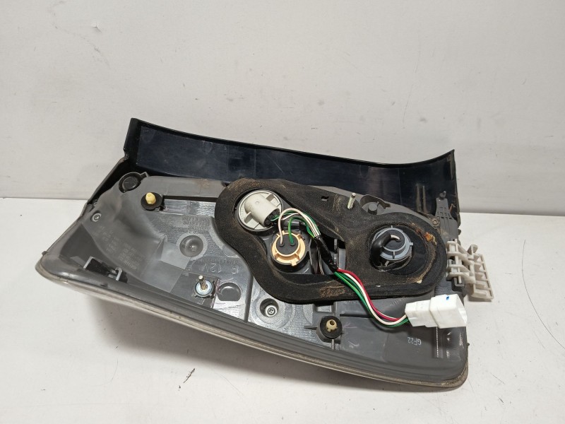 Recambio de piloto trasero derecho para toyota prius (_w3_) 1.8 hybrid (zvw3_) referencia OEM IAM 8155147122  