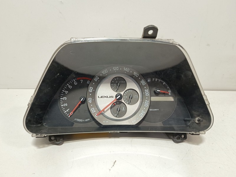 Recambio de cuadro instrumentos para lexus is200 (gxe10) 2.0 referencia OEM IAM 8380053360PB  